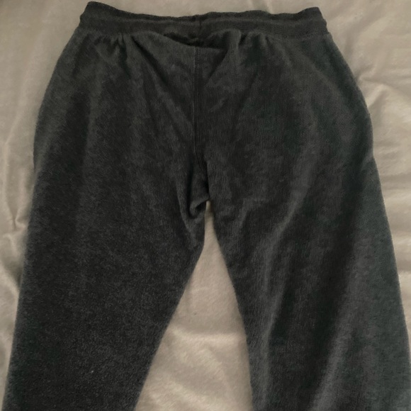 Woman Gray Sweatpants Never worn Brand new - Picture 4 of 4